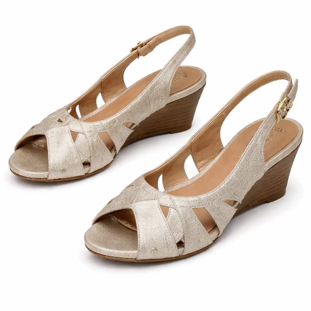 STEVE MADDEN Crazzy Wedge Sandals Shoes Size 8.5M